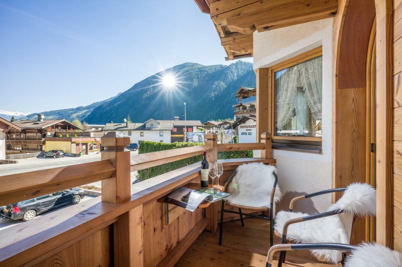 Hotel Viktoria & Landhaus Joggl Mayrhofen Buitenkant foto